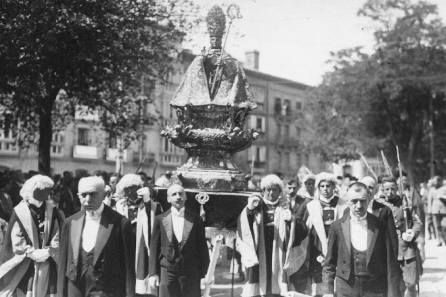 Procession, 1924